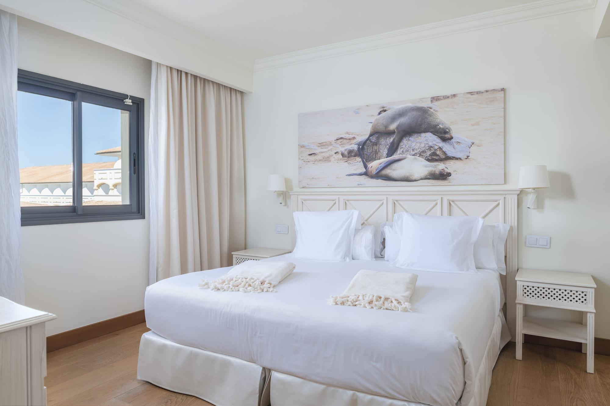 מלון צ'יקלנה דה לה פרונטרה Iberostar Selection Andalucia Playa מראה חיצוני תמונה