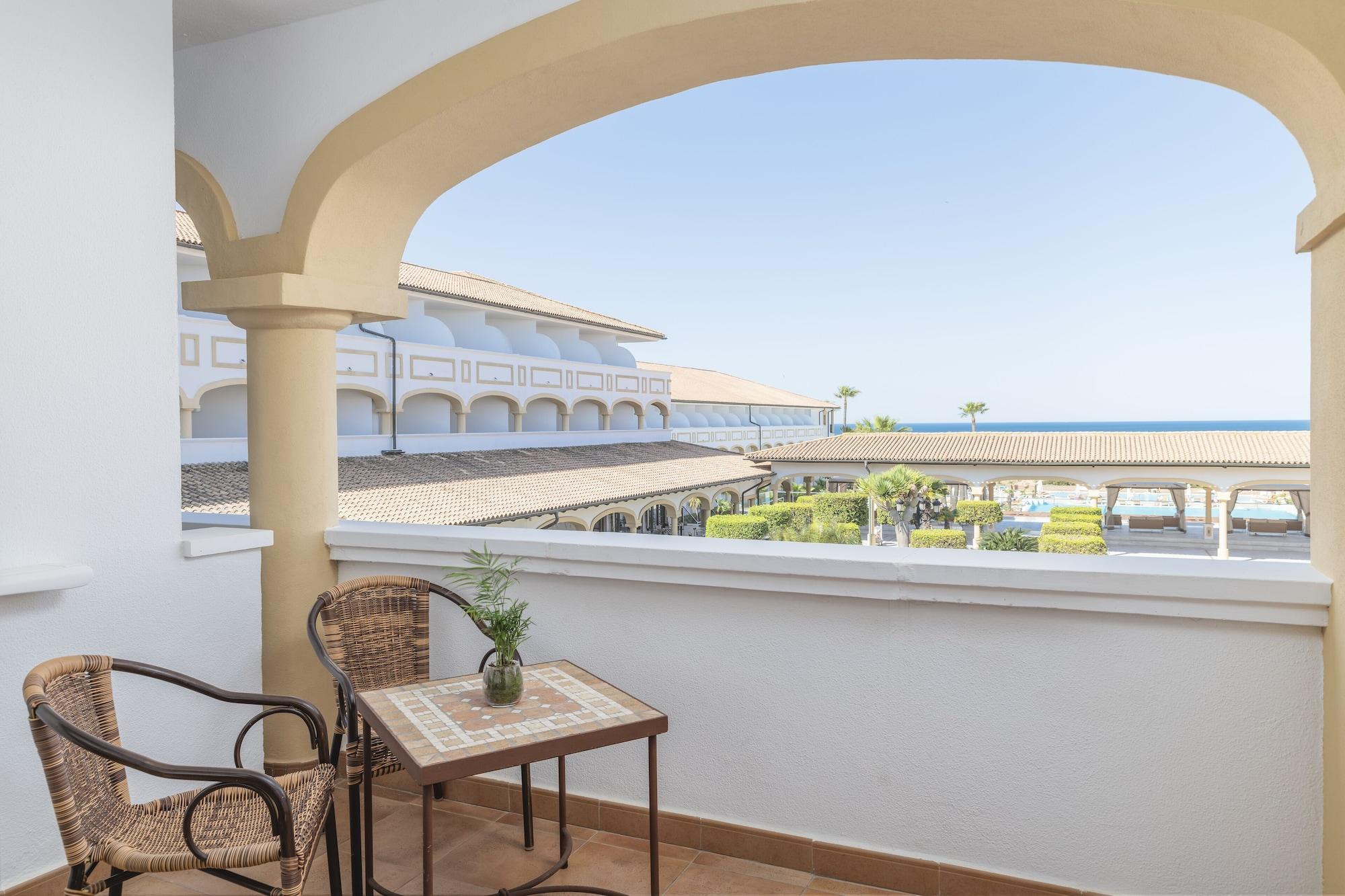מלון צ'יקלנה דה לה פרונטרה Iberostar Selection Andalucia Playa מראה חיצוני תמונה